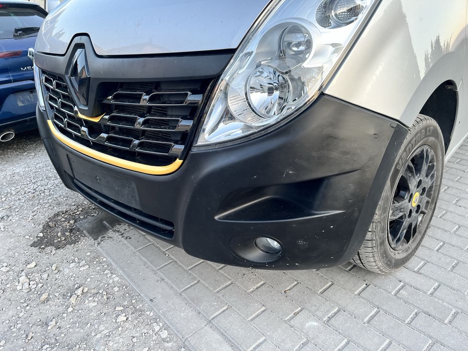 Zderzak na halogeny renault master 3
