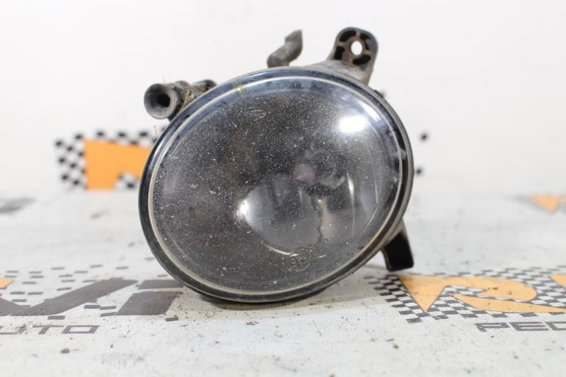 Farol nevoeiro frente direito SEAT Exeo (3R2)