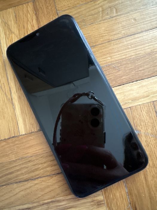 Samsung a20e uzywany bez wad