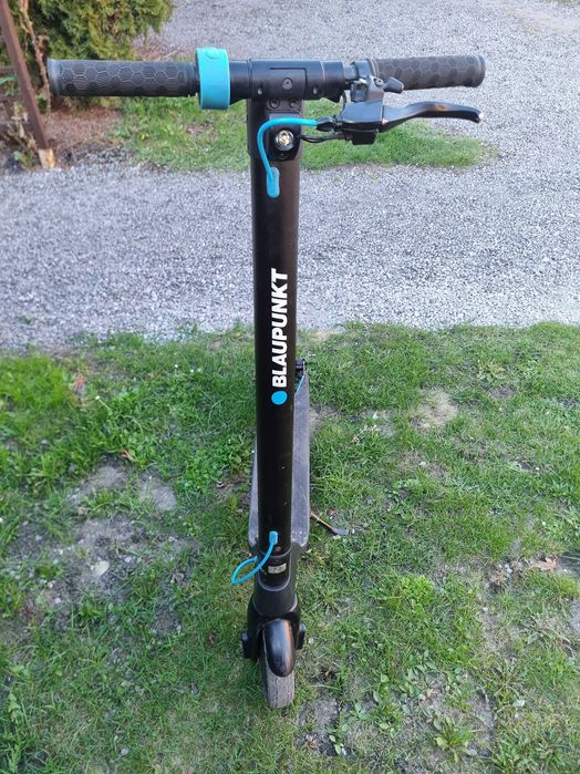 Hulajnoga elektryczna Blaupunkt.
