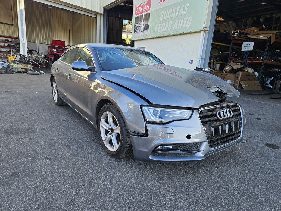 Audi A5 Sporback 2.0 TDi de 2012 para peças