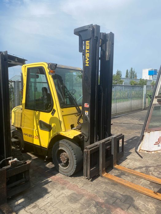 Wózek widłowy Hyster H3.50XM Gazowy Triplex Pełna kabina 2000r.