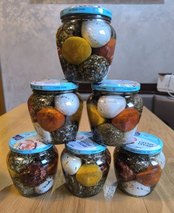 Сирні кульки Лабне,молочні продукти сир з приправами,сир косичка ,будз