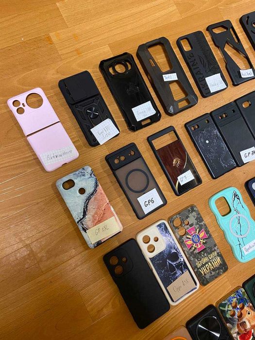 Чехлы микс 100+ на разные смартфоны