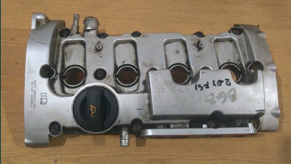 Pokrywa zaworów zaworowa AUDI A4 B7 A6 C6 2.0 TFSI BGB BPJ BGB