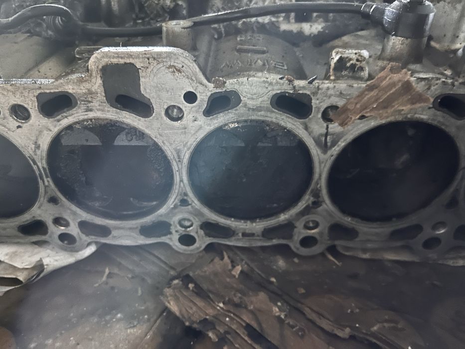 Blok silnika z tlokami itd bmw e60/e46/e39 m54b22 520i