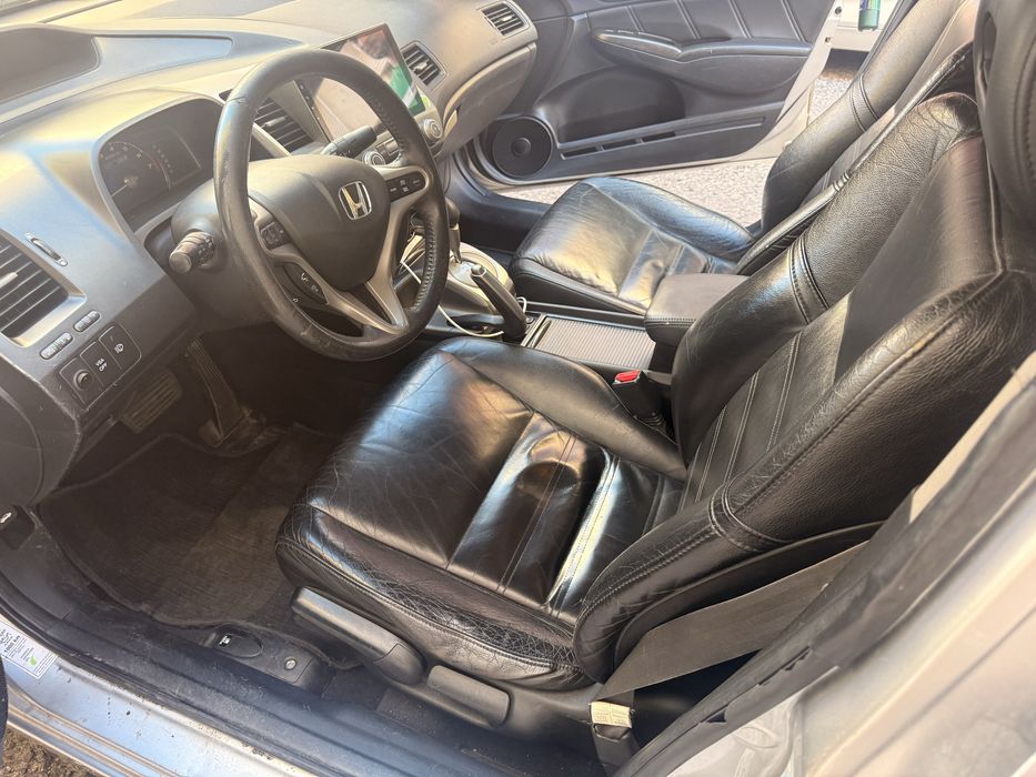 Honda Civic Hybrid 2009 – Excellent Condition