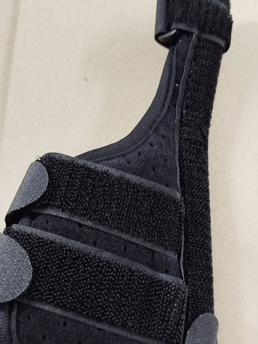 Stabilizator dłoni i nadgarstka (A12)