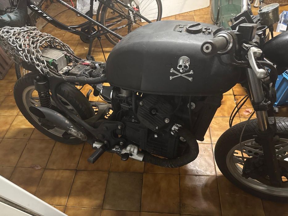 Honda cx 500 - unica  sem documentos