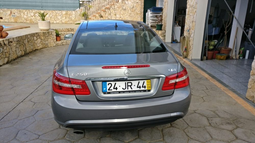 Vendo Mercedes E250 Coupé