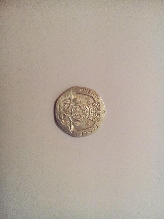 Монета ELIZABETH 2 20 PENCE 1991 года.