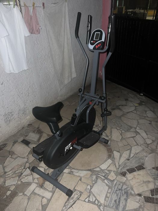 Fit Fiu Fitness; Bicicleta e Eliptica 2 num só.