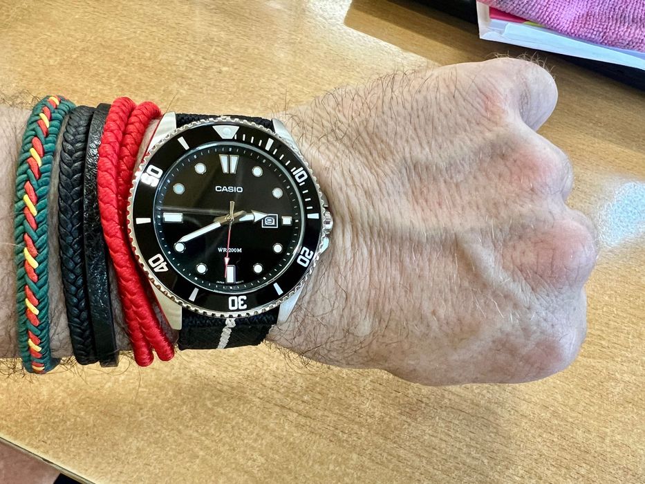 Casio MDV-107 Marlin