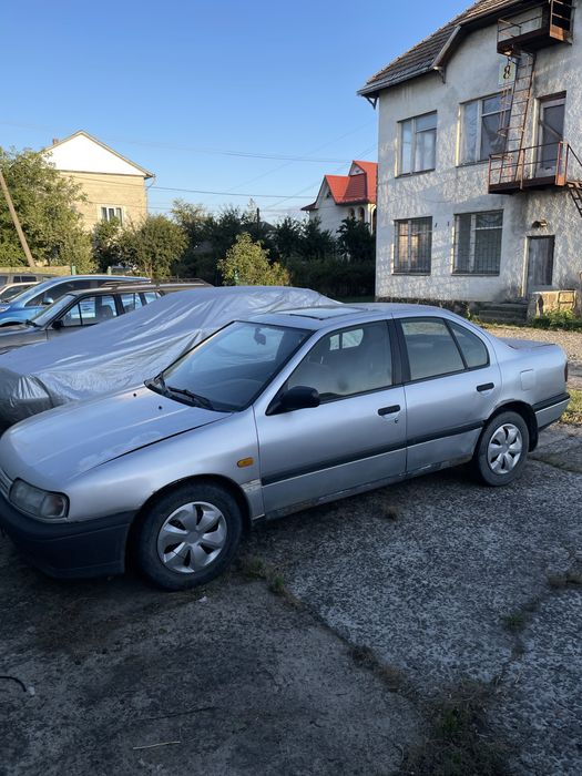 Nissan Primera p10