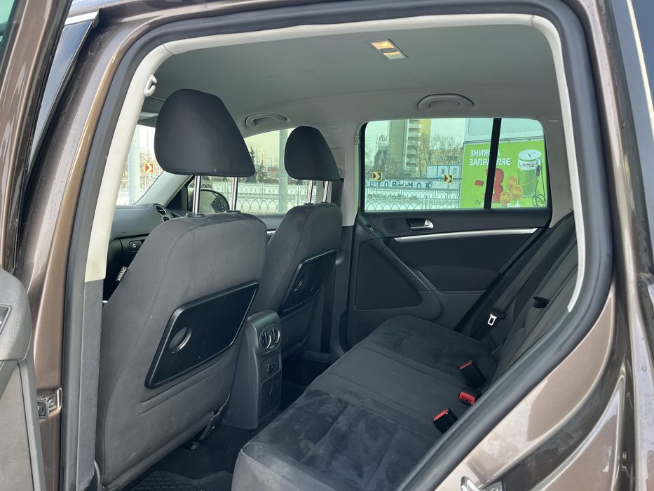 Volkswagen Tiguan офіційне авто 2.0 автомат 4х4