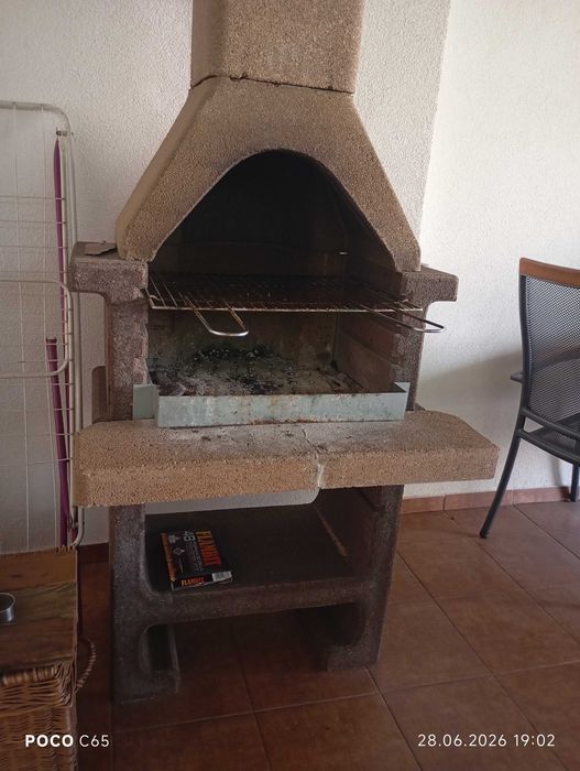 Grill ogrodowy betonowy