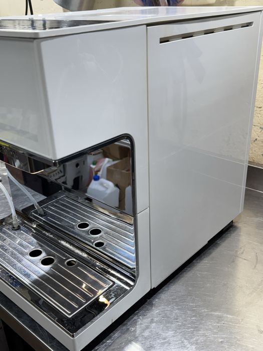 Кавомашина Miele CM7500 White