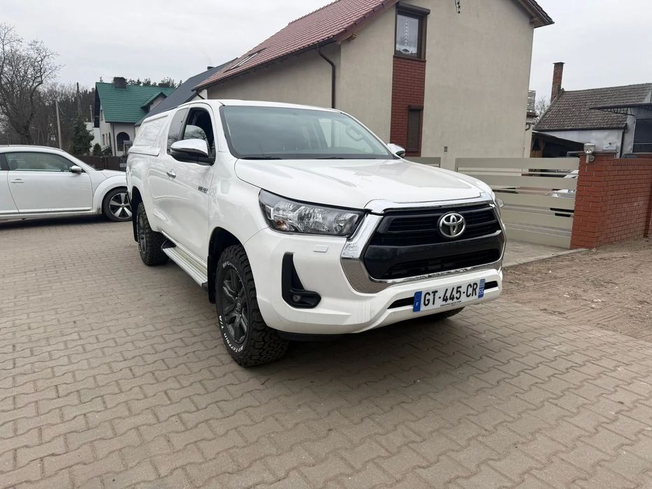 Toyota Hilux Toyota Hilux 2023 2.8 Diesel 204km 48000km PickUp IDEAŁ