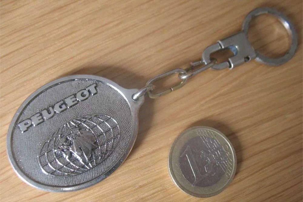 Porta-Chaves - Peugeot (símbolo clássico similar ao actual)