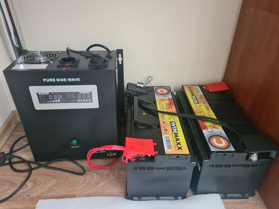 ИБП Дбж LogicPower 24V  1050w 1500va + 2 батареї 105 Ач