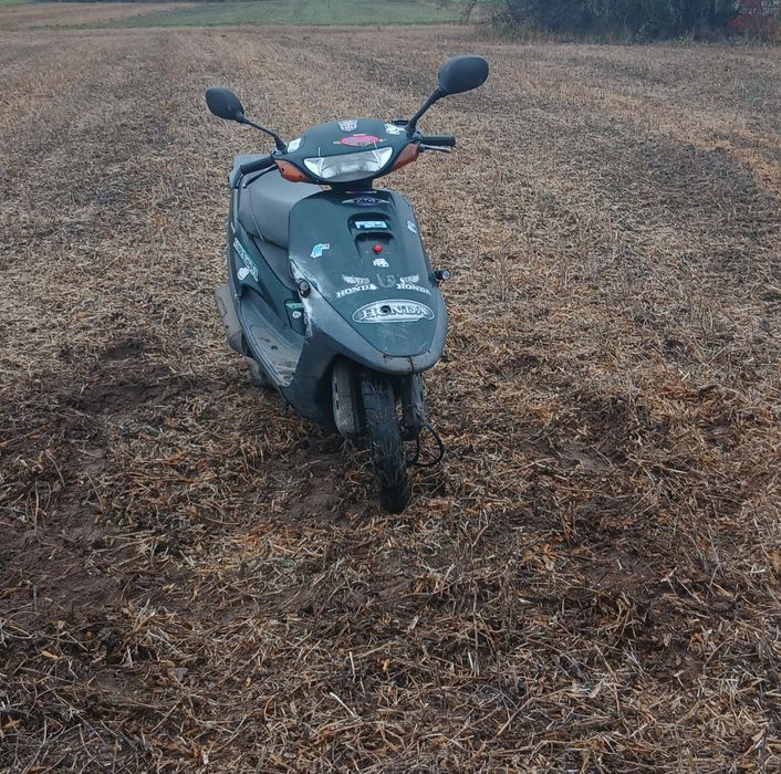 Продам скутер хонда такт
