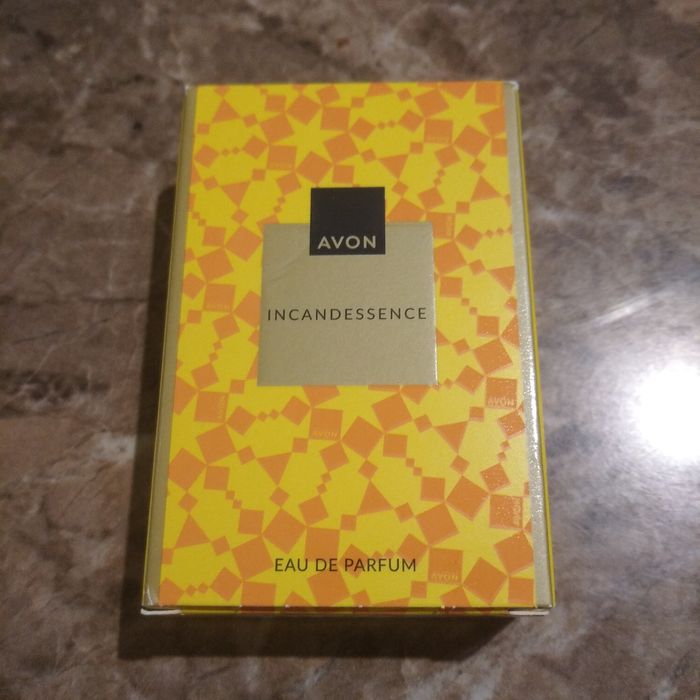 Woda perfumowana Incandessence firmy Avon  30ml