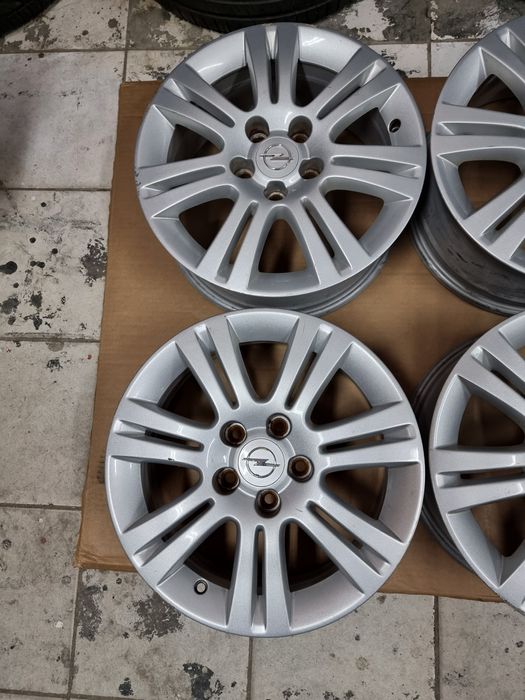 Alufelgi felgi aluminiowe Opel Astra H 5x110 16 cali 6.5 szerokości