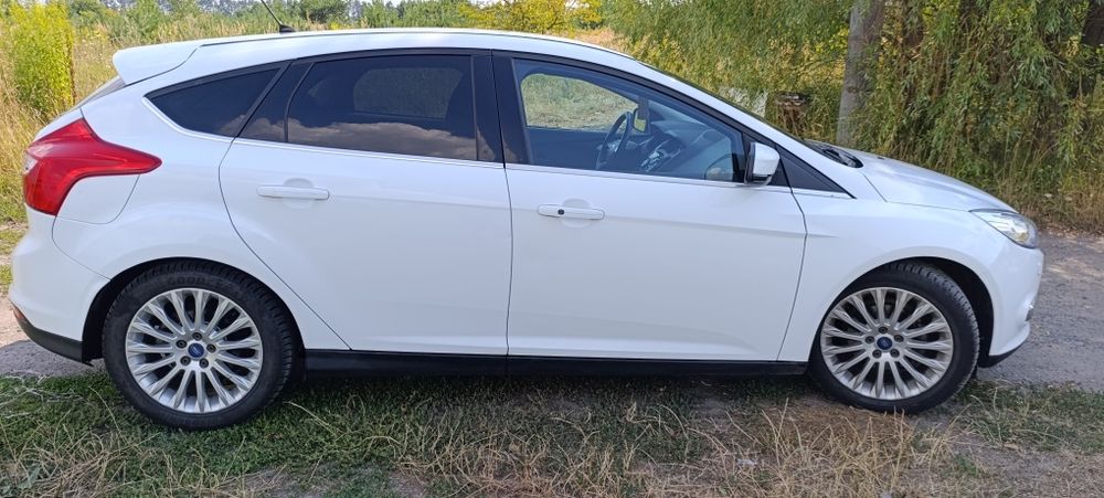 Ford focus 3 hatchback