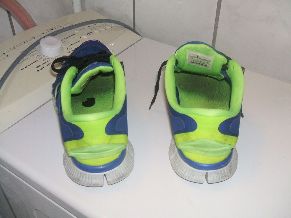 buty nike 42 . wkładka 27,5 cm , sportowe, wygodne meskie