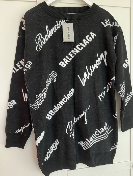 Sweterek Balenciaga S
