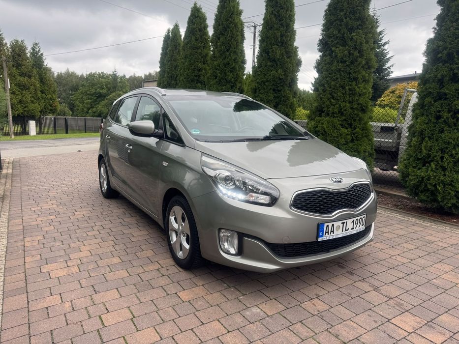 Kia Carens