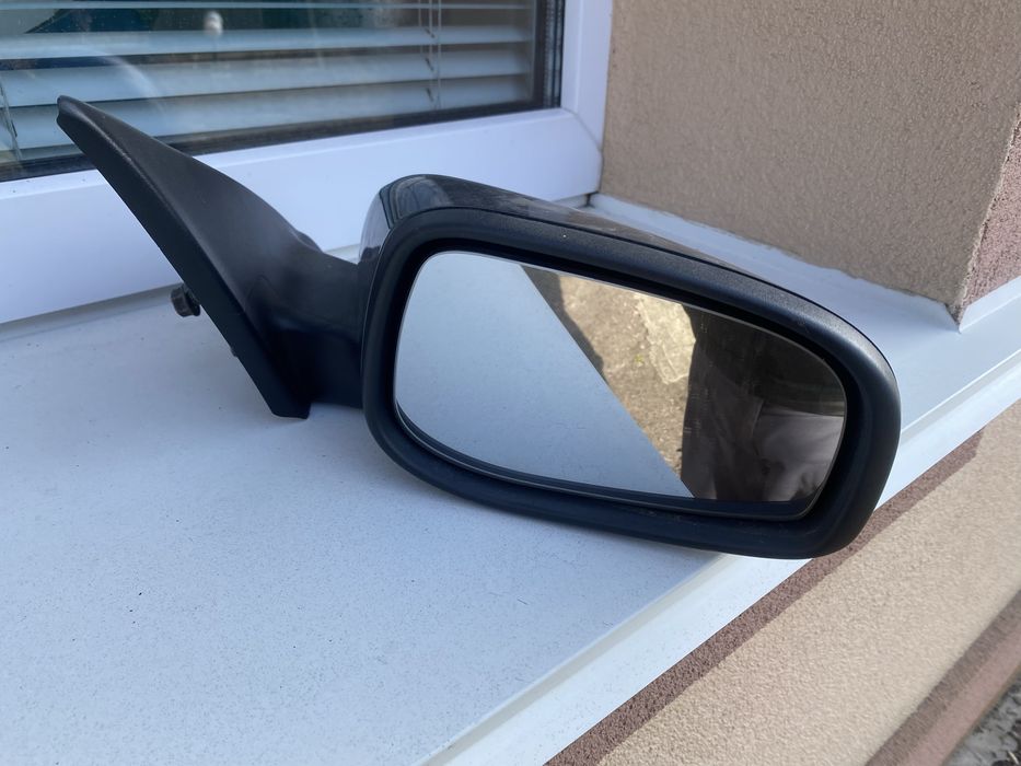 Volvo s60 015846 зеркало