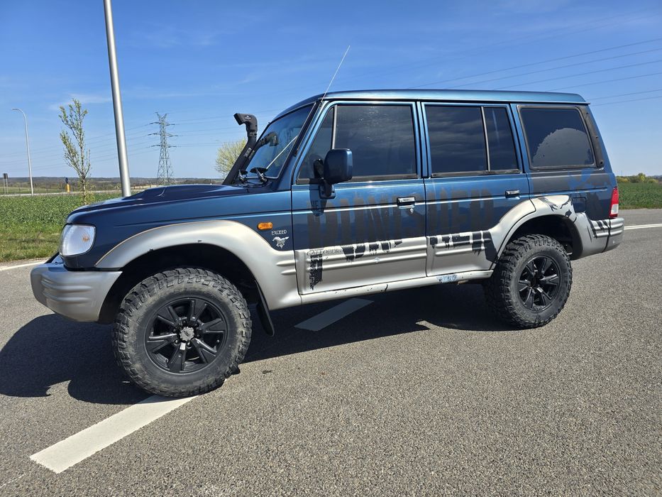 Hyundai Galloper