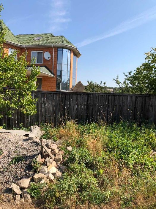 Цена снижена.Участок 8 соток, ул.Героев Чернобыля(Якира), продам.