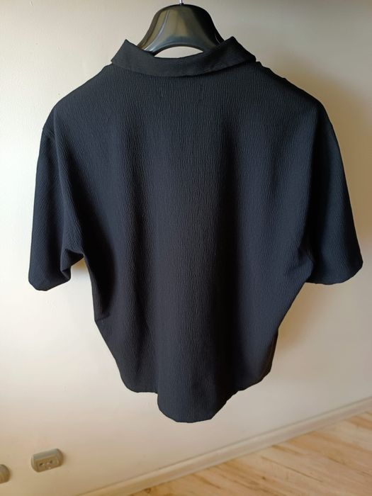 Koszula męska z krótkim rękawem Bershka.