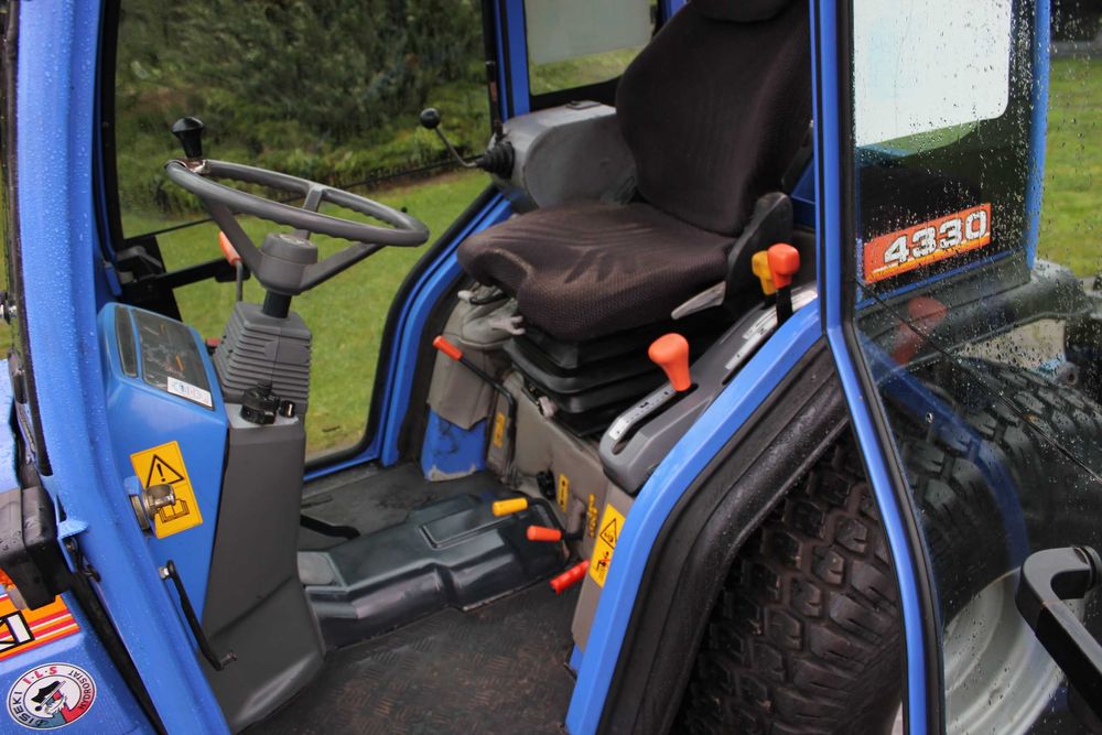 Iseki 4330 4x4 diesel Plug do sniegu TRAKTOREK Kosiarka