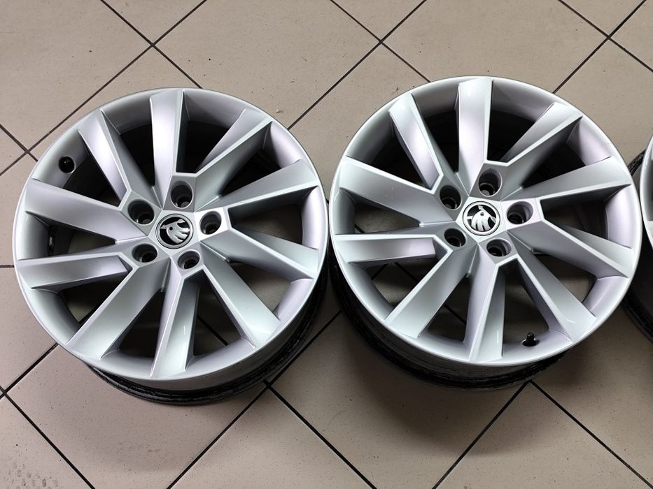 Диски R-17 5*112 7j et40 цо57,1 (Skoda, Volkswagen, Audi, Seat)