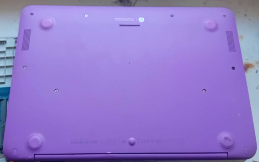 (6) laptop HP 14 z002na