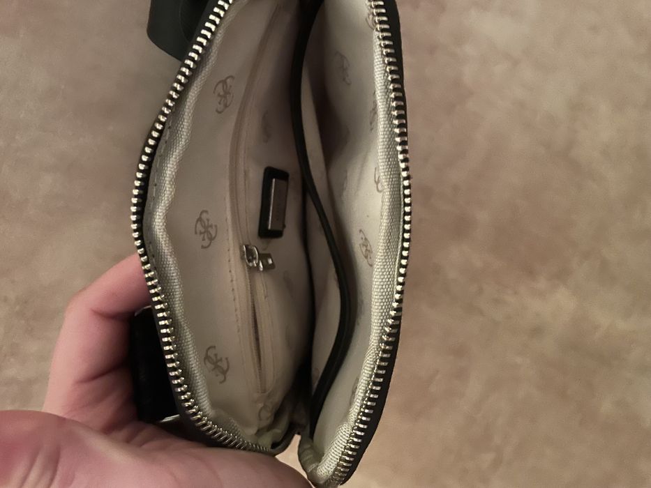 Сумка/ Барсетка Guess стан 10/10