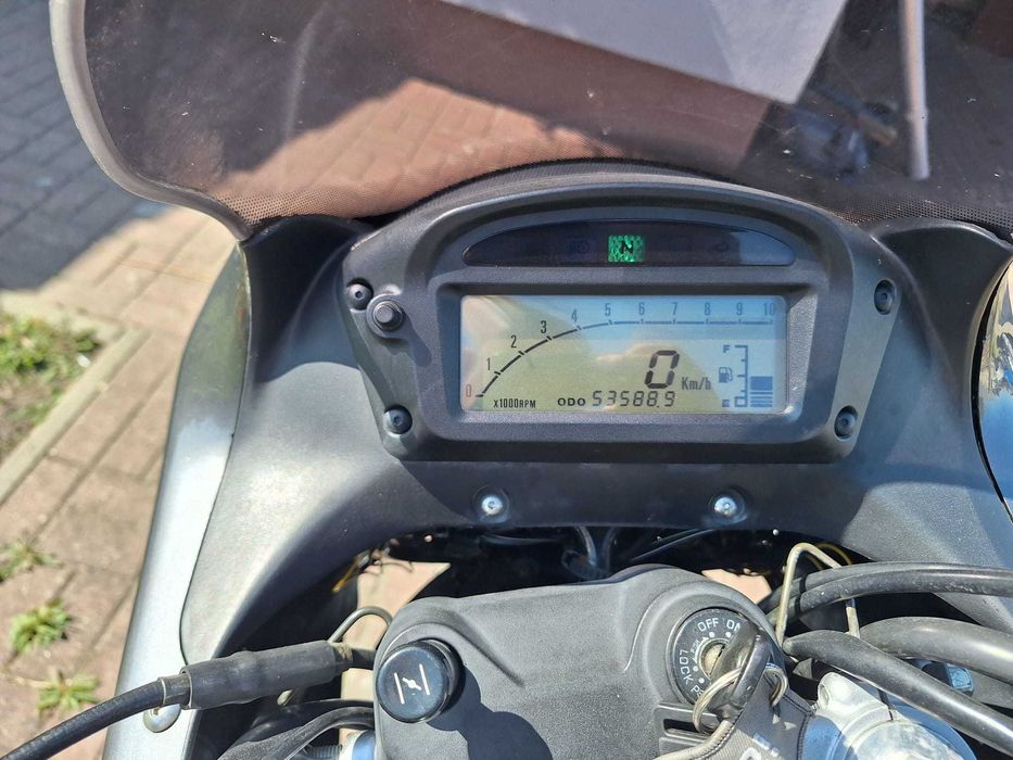 SUZUKI xf 650 freewind