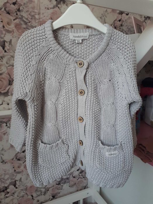 Sweterek newbie 80