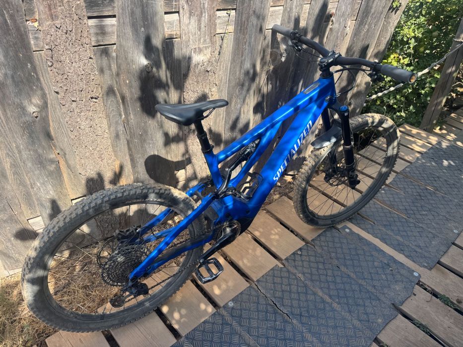Specialized turbo levo e-bike