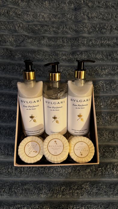 ПРОДАЄТЬСЯ НОВА ОРИГІНАЛЬНА КОСМЕТИКА BVLGARI Булгарі: мило, лосьйон, кондиціонер, шампунь.
