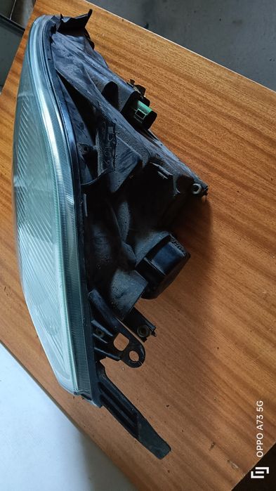 Farol Ford fiesta 5 ótica 2004 esquerda original