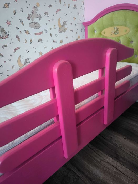 Продам дитяче ліжко (дерево)