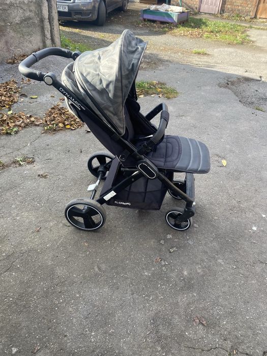 Дитяча коляска в добром стані