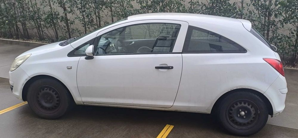 Opel Corsa 1.3cdti van