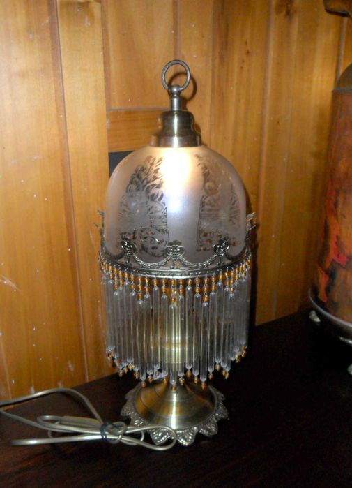 Candeeiros victorianos - 1 de tecto e 2 de apoio