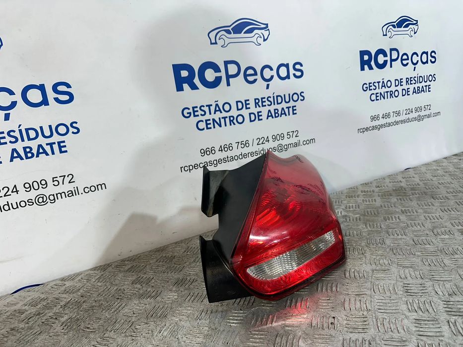 Farolim Direito Traseiro Tras Original Ford Focus MK3 F1EB13404B/C