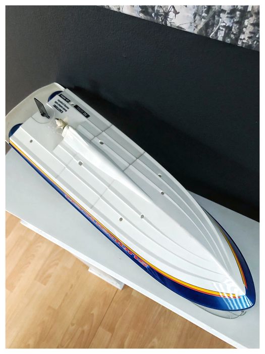 New Bright Quality Toys R/C Boat 48 Sundancer